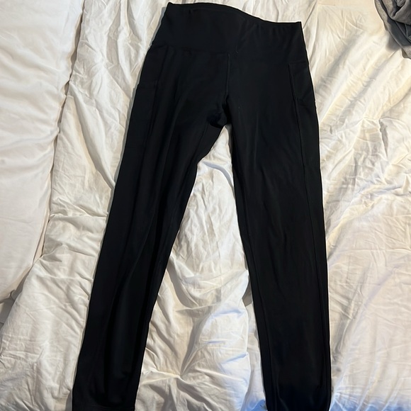 AERIE LEGGINGS - Picture 2 of 3